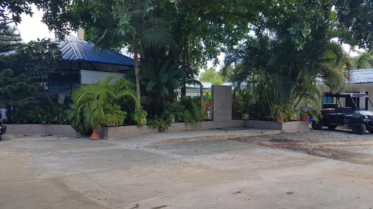 San Martin Hostel *